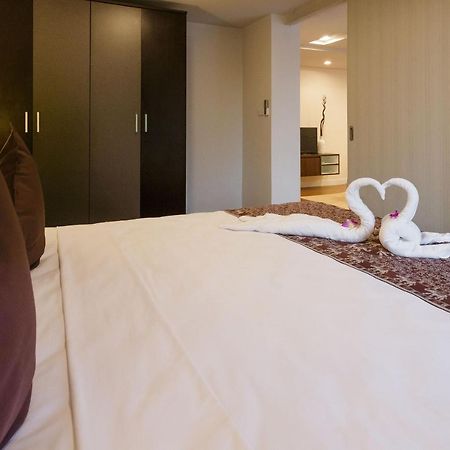 Apartmán The Aristo By Holy Cow, 2-Br Loft, 90 M2, Pool View Surin Exteriér fotografie